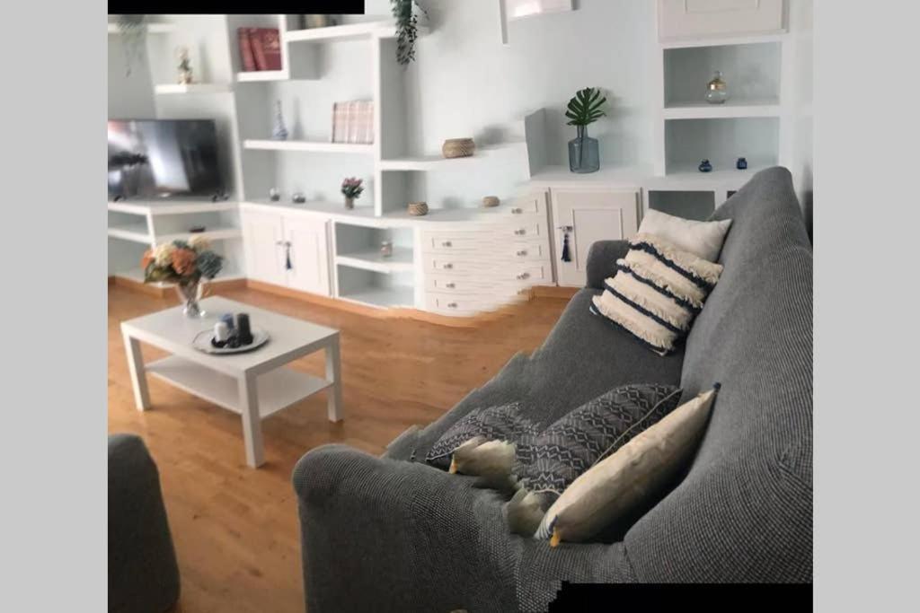 Cuartin Del Camino Apartment Понферада Екстериор снимка