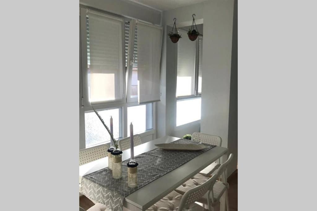 Cuartin Del Camino Apartment Понферада Екстериор снимка