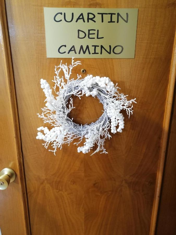 Cuartin Del Camino Apartment Понферада Екстериор снимка